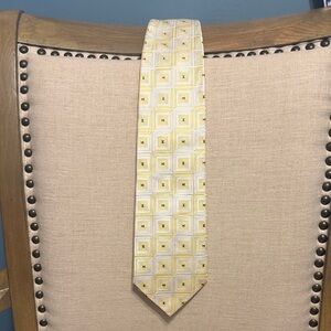 Bachrach Yellow Patterned Men's Silk Tie